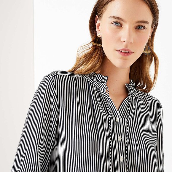 NWT LOFT STRIPED PINTUCKED TUNIC BLOUSE - Picture 2 of 3